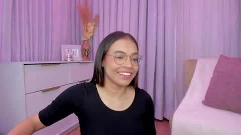Snapshot of indiancutie_ chatting on 03-09-25, 06:00 MIA online show from 03-09-25, 06:00