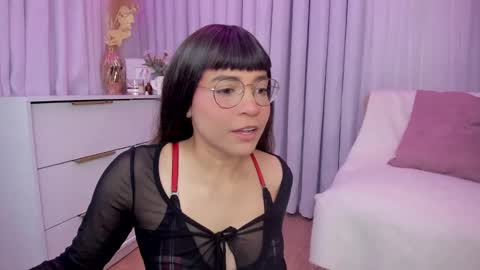 Snapshot of indiancutie_ chatting on 09-24-25, 02:09 MIA online show from 09-24-25, 02:09