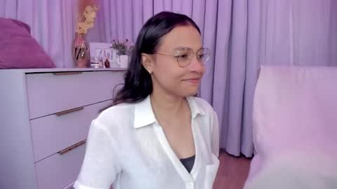 Snapshot of indiancutie_ chatting on 09-28-25, 03:17 MIA online show from 09-28-25, 03:17