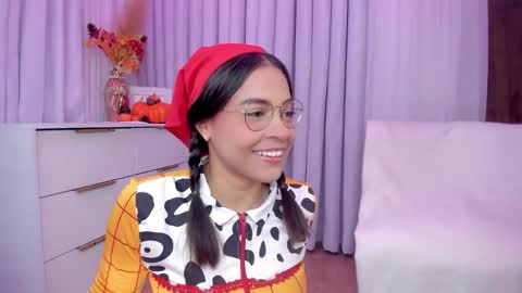 Snapshot of indiancutie_ chatting on 10-04-25, 01:31 MIA online show from 10-04-25, 01:31