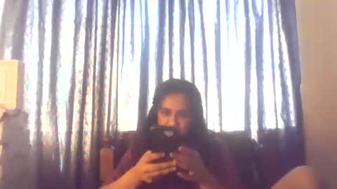 Snapshot of indiancutiexo chatting on 11-13-25, 08:24 indiancutiexo online show from 11-13-25, 08:24