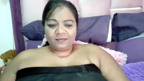 indiandelia online show from 11-04-25, 03:49