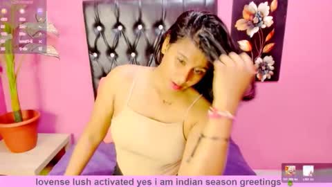 Snapshot of indianflame chatting on 01-07-26, 06:16 PARADISEQUEEN online show from 01-07-26, 06:16