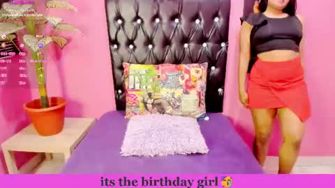 PARADISEQUEEN online show from 07-18-26, 07:01