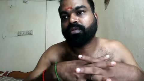 Snapshot of indianhairyguy23 chatting on 07-14-26, 01:50 indianhairyguy23 online show from 07-14-26, 01:50