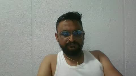 Indian lover online show from 09-30-25, 09:58