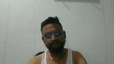 Indian lover online show from 10-01-25, 09:59