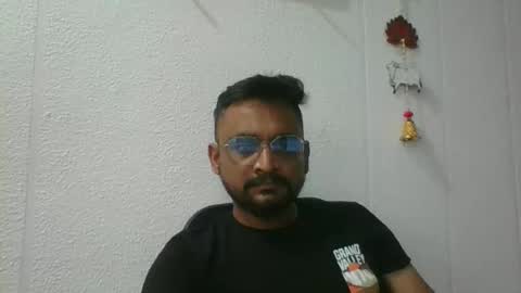 Indian lover online show from 10-23-25, 06:23
