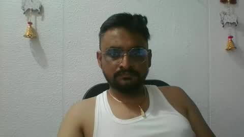Indian lover online show from 10-24-25, 06:43