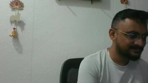 Indian lover online show from 10-27-25, 05:11