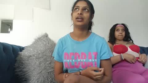 Snapshot of indianpandora chatting on 11-14-25, 06:12 indianpandora online show from 11-14-25, 06:12