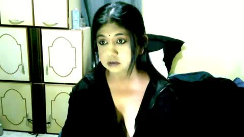 indianpleasures21 online show from 06-16-26, 10:34