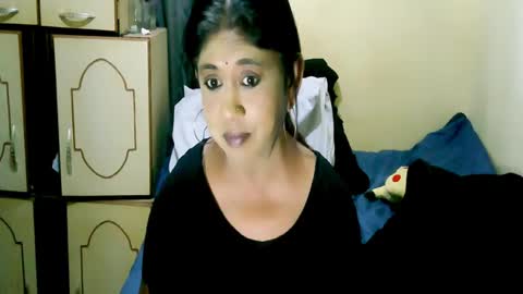 indianpleasures21 online show from 07-02-26, 06:30