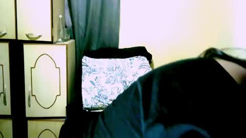 indianpleasures21 online show from 08-02-26, 01:31