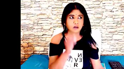 Snapshot of indianpleasurez1 chatting on 11-12-25, 06:41 Mika online show from 11-12-25, 06:41