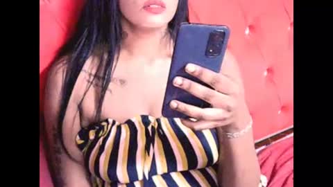 Snapshot of indianpretty07 chatting on 02-06-25, 06:56 indianpretty07 online show from 02-06-25, 06:56