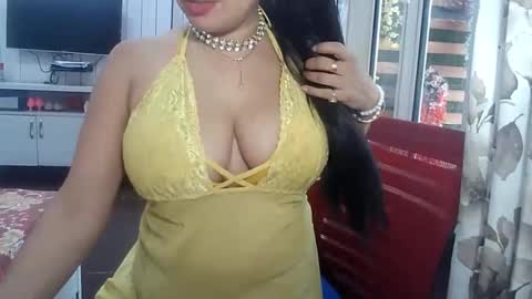 Snapshot of indianrads9 chatting on 05-07-26, 08:09 Radha online show from 05-07-26, 08:09