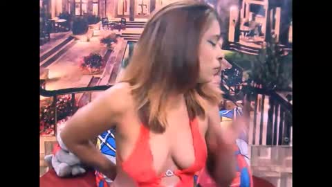 indiansexyass4u2luv online show from 04-14-26, 06:47