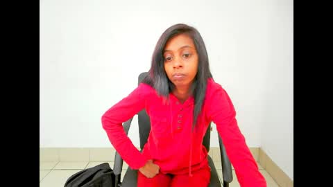 indiansexybtx online show from 06-25-26, 07:35
