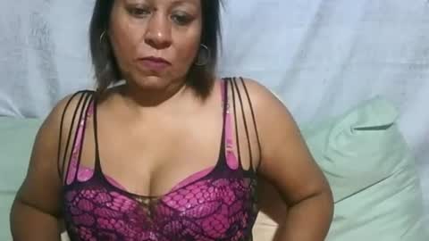 Snapshot of indiansexymilf chatting on 06-24-26, 03:05 candice online show from 06-24-26, 03:05