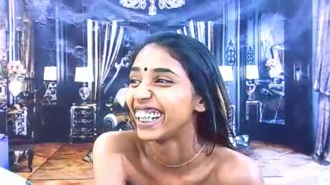 Snapshot of indiansexyslender4u2luv chatting on 10-29-25, 05:31 indiansexyslender4u2luv online show from 10-29-25, 05:31