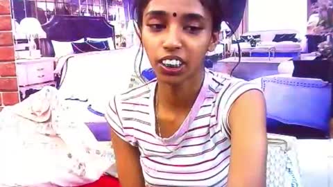 Snapshot of indiansexyslender4u2luv chatting on 11-23-25, 05:18 indiansexyslender4u2luv online show from 11-23-25, 05:18