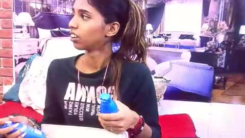 Snapshot of indiansexyslender4u2luv chatting on 11-24-25, 05:29 indiansexyslender4u2luv online show from 11-24-25, 05:29