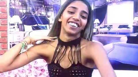 Snapshot of indiansexyslender4u2luv chatting on 12-15-25, 05:34 indiansexyslender4u2luv online show from 12-15-25, 05:34