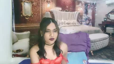 Snapshot of indianskies chatting on 06-26-26, 05:50 Sky online show from 06-26-26, 05:50