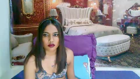 Snapshot of indianskies chatting on 07-19-26, 05:27 Sky online show from 07-19-26, 05:27