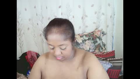 Snapshot of indiantasha chatting on 05-07-26, 06:13 indiantasha online show from 05-07-26, 06:13