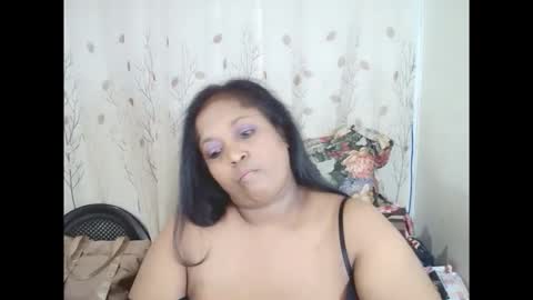 Snapshot of indiantasha chatting on 06-01-26, 05:47 indiantasha online show from 06-01-26, 05:47