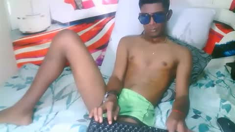 Snapshot of indianthuggin chatting on 10-21-25, 07:03 BabyFace online show from 10-21-25, 07:03