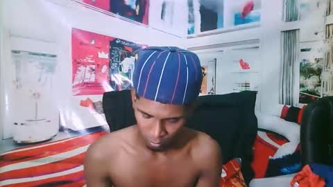 Snapshot of indianthuggin chatting on 12-02-25, 05:41 BabyFace online show from 12-02-25, 05:41