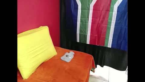 indianvixen07 online show from 05-15-26, 11:23