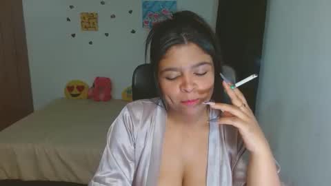 Aleja vallejo online show from 11-28-25, 03:53