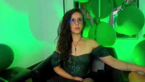 Snapshot of indigo_sativa chatting on 03-17-26, 10:46 Indigo Wild online show from 03-17-26, 10:46
