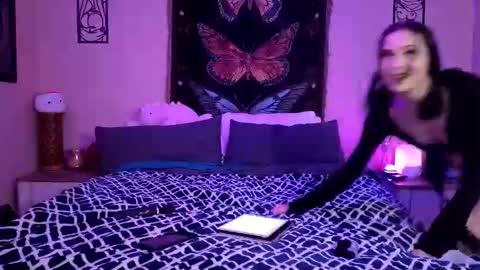 Snapshot of indigobay chatting on 03-09-26, 06:39 Indigo Bay online show from 03-09-26, 06:39