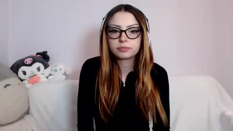 Snapshot of indigoelle chatting on 03-11-25, 01:26 Indigo Elle online show from 03-11-25, 01:26