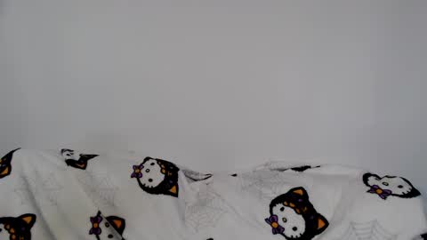 Snapshot of indigoelle chatting on 09-29-25, 06:46 Indigo Elle online show from 09-29-25, 06:46