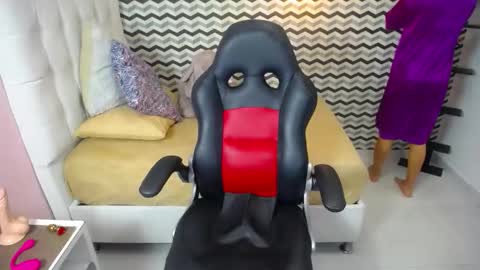 Snapshot of indirakraft chatting on 02-07-26, 01:59 online show from 02-07-26, 01:59