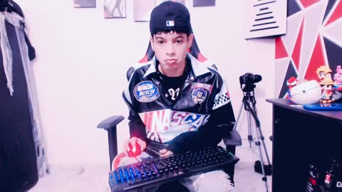 matias online show from 01-25-25, 02:25