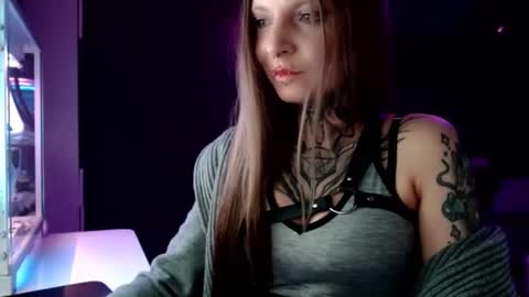 Snapshot of inesdesire chatting on 02-12-25, 04:44 InesDesire online show from 02-12-25, 04:44