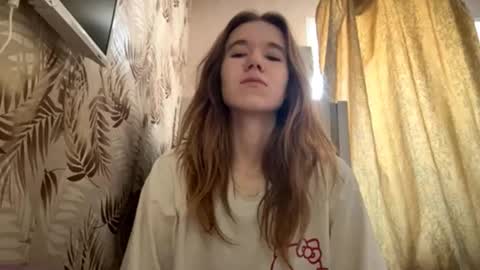 Snapshot of inespacheco chatting on 03-20-26, 10:42 Sofia online show from 03-20-26, 10:42