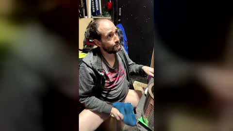 Snapshot of infamous1182 chatting on 03-10-26, 03:33 infamous1182 online show from 03-10-26, 03:33