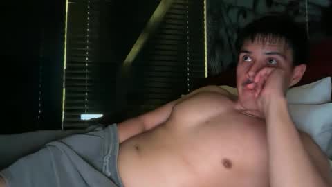 Lucas online show from 11-26-25, 03:29