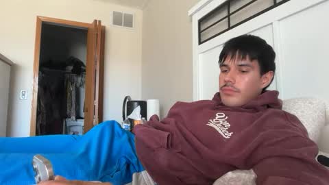 Lucas online show from 04-10-26, 08:02