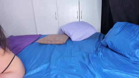 Snapshot of infinitesex2 chatting on 02-18-25, 03:10 Samantha and chris online show from 02-18-25, 03:10