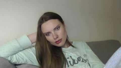 Snapshot of infinitiq45 chatting on 03-30-26, 09:05 Sweet girl online show from 03-30-26, 09:05