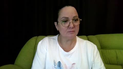 Snapshot of infinity_loveliness chatting on 06-18-26, 08:14 Infinity online show from 06-18-26, 08:14